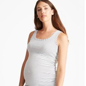 Ingrid & Isabel scoop neck layering tank